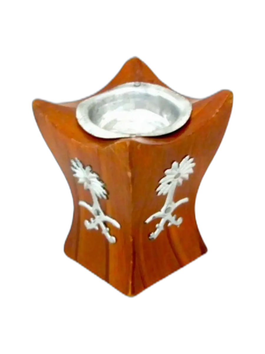 Encensoir artisanal en bois verni, pour charbon
